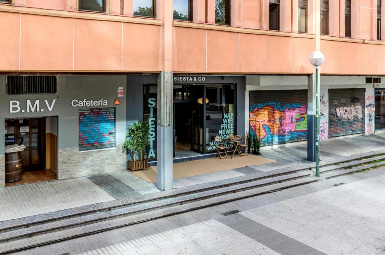 Hostal Siesta & Go Nuevos Ministerios Madrid Exterior photo